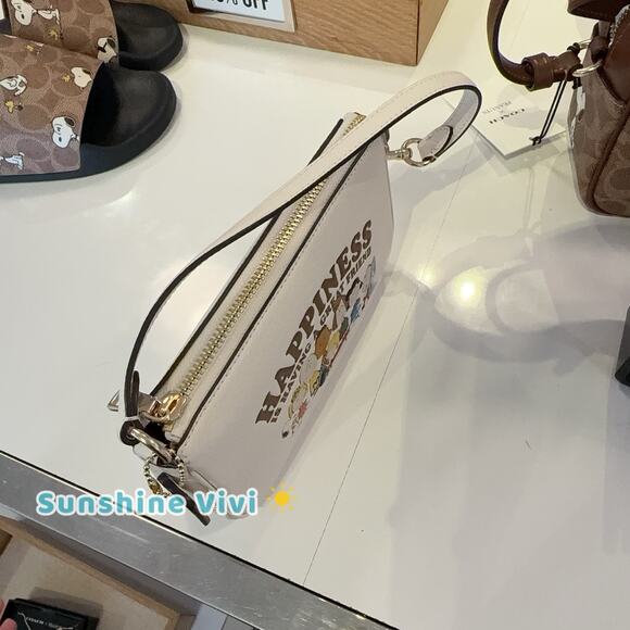 NWT Limited Coach X Peanuts Nolita 19 CBM76 Gold/Chalk Multi 75th Anniversary - Picture 2 of 10